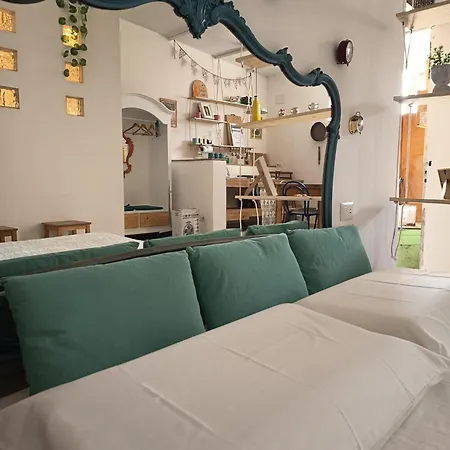 Urban Farm Experience Germogli Farm Apartment Bari